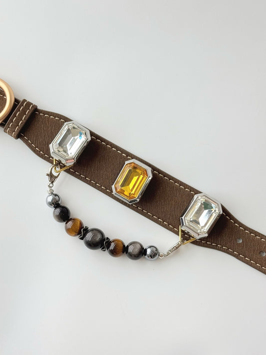 Pawlsle Trails Luxurious microfiber pet collar adorned with gemstones and a crystal bead chain; designed to be gentle on fur—perfect for photoshoots and festive occasions.