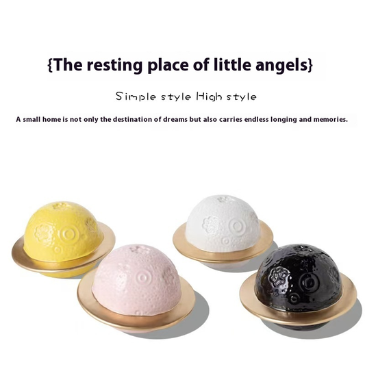 Pawlsle Trails Cat and dog pet urns,light luxury, accompanied by a cosmic starry sky, memorial urn.