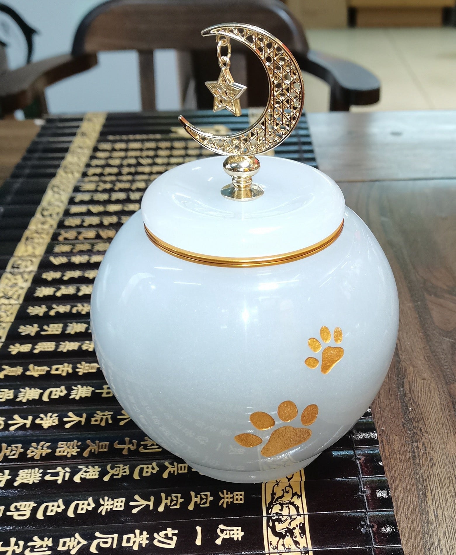 Pawlsle Trails Pet urn supplies, pet funeral supplies, light luxury high-end urn, moisture-proof urn