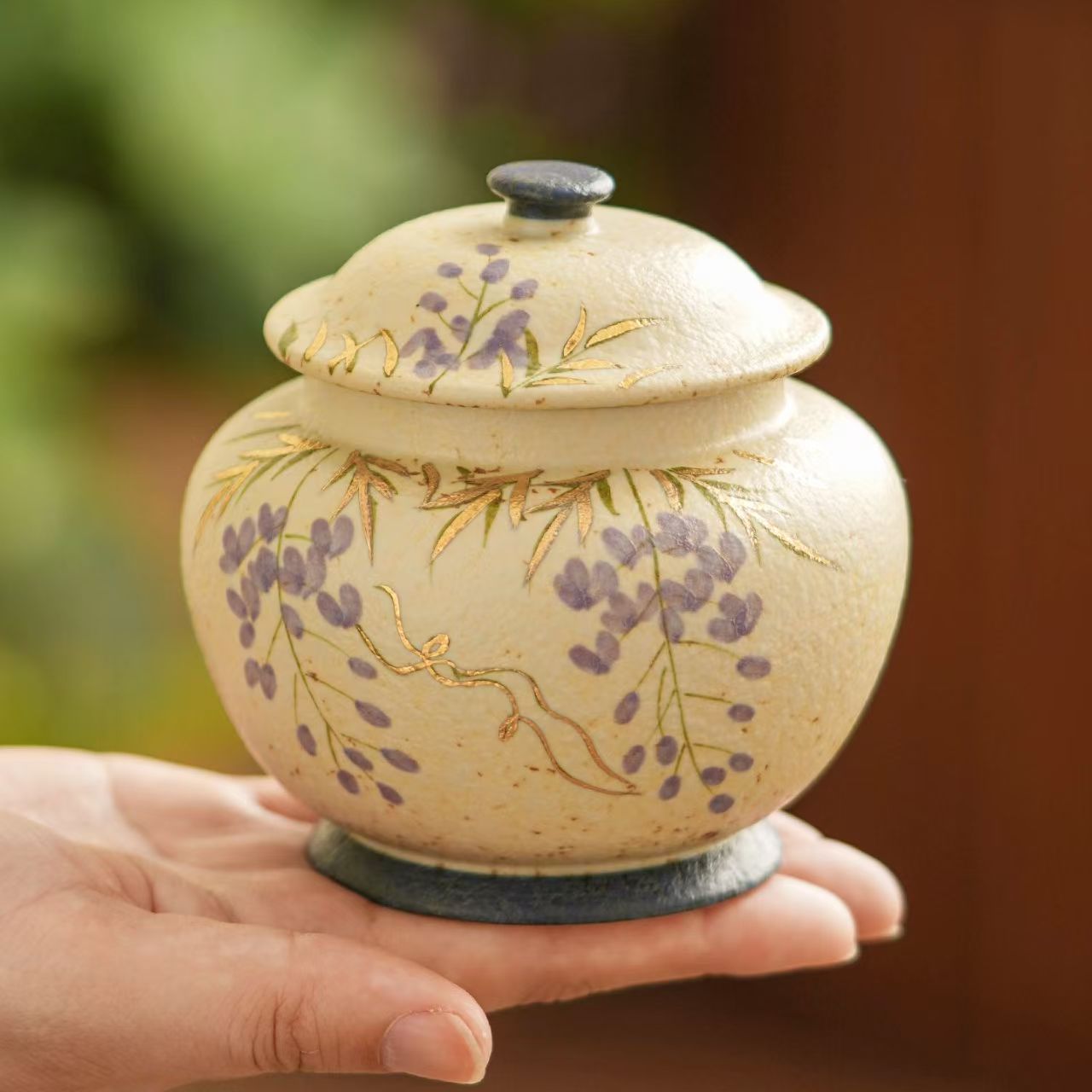Pawlsle Trails Hand-painted wisteria flower urn jar, pet souvenir jar, pet go centuries souvenir jar, pet moisture-proof urn