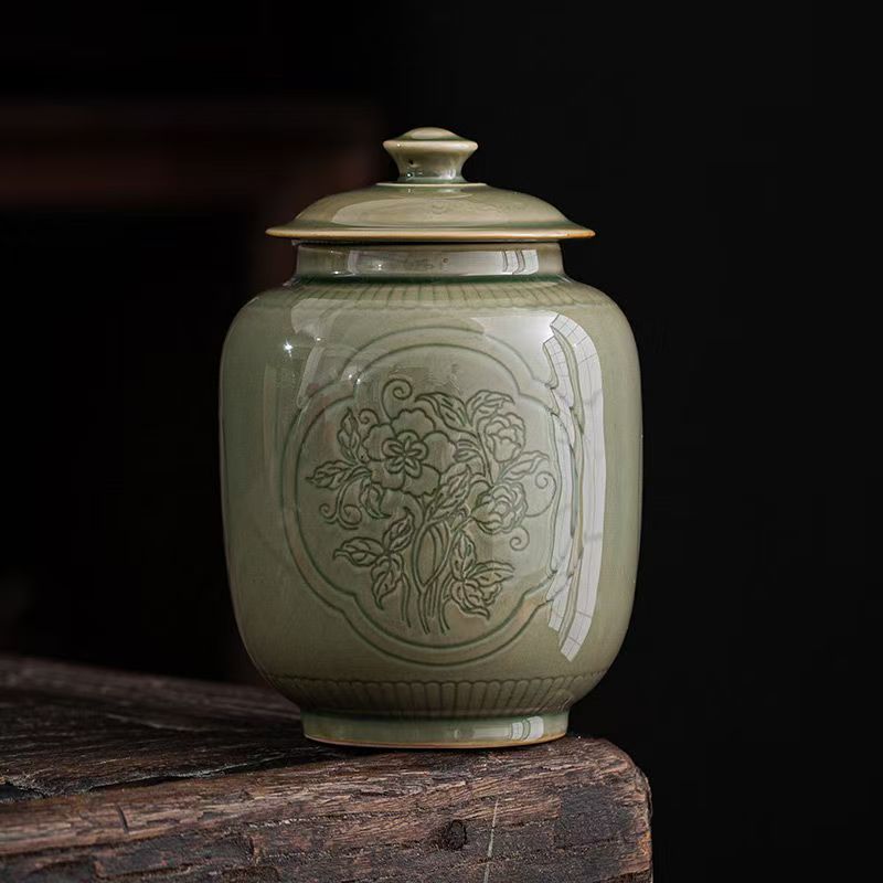 Pawlsle Trails Pet Leave Century Commemorative Products, Pet Elaborate Urns, Pet Funeral Products, Pet Storage Souvenirs