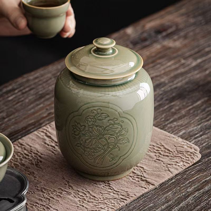 Pawlsle Trails Pet Leave Century Commemorative Products, Pet Elaborate Urns, Pet Funeral Products, Pet Storage Souvenirs