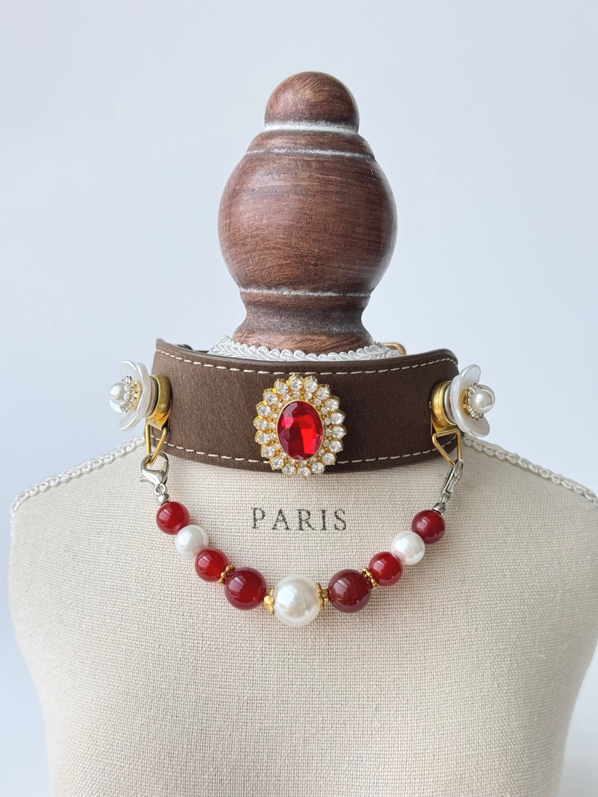 Pawlsle Trails A premium, vintage-inspired gemstone pet collar—a luxurious, handcrafted leather piece featuring a wearable crystal-bead chain; an elegant, artisanal accessory for your pet. Style 4