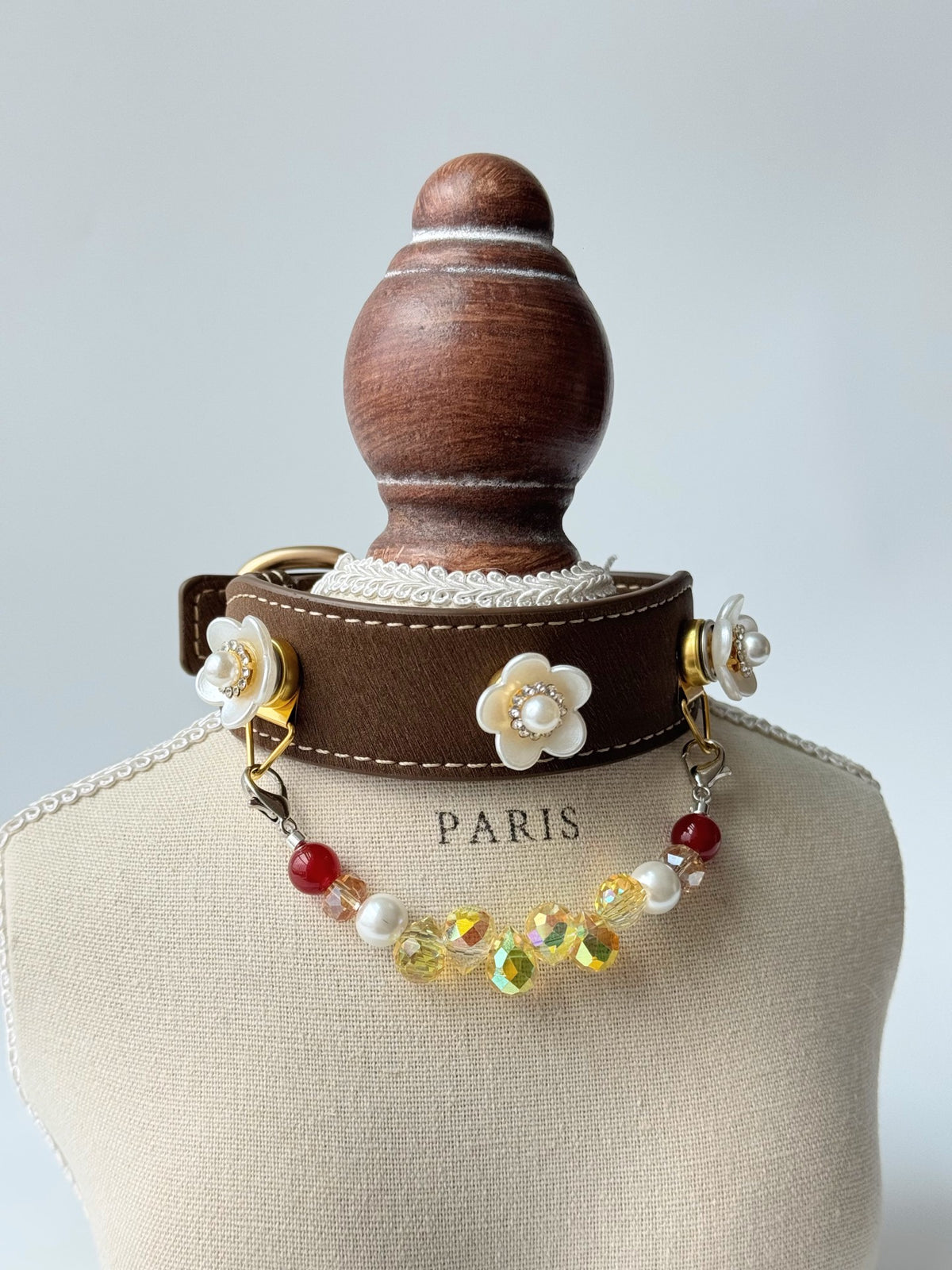 Pawlsle Trails Vintage-style pearl pet collar, crafted from luxurious microfiber leather and accented with a natural crystal chain—an elegant, handmade accessory for your pet.