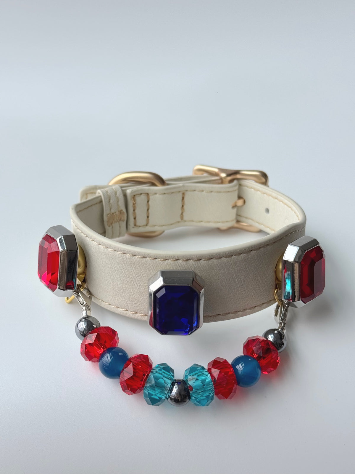 Pawlsle Trails Vintage-style square-embellished pet collar, crafted from luxurious microfiber leather and featuring a string of tactile crystal beads—a stylish, handmade accessory for your pet. Style 3