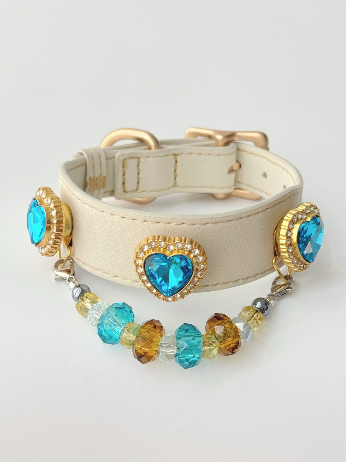 Pawlsle Trails Luxurious "Heart of the Ocean" crystal pet collar—an elegant white microfiber collar adorned with beaded gemstones. Style 1