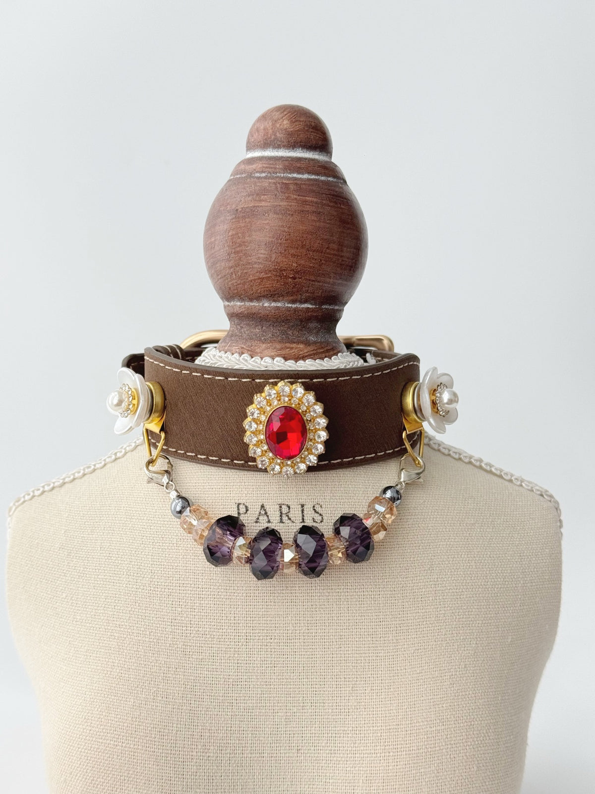 Pawlsle Trails A premium, vintage-inspired gemstone pet collar—a luxurious, handcrafted leather piece featuring a wearable crystal-bead chain; an elegant, artisanal accessory for your pet. Style 6