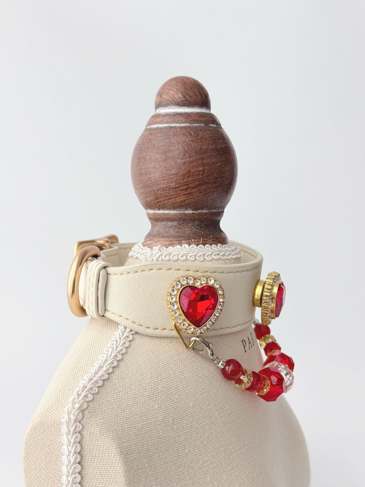 Pawlsle Trails Red Heart-Shaped Crystal Pet Collar, Luxurious Rhinestone Heart Dog Necklace, Elegant Pet Memorial Accessory