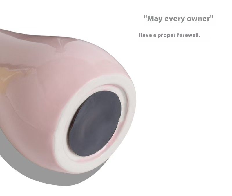 Pawlsle Trails Long-necked kitten memorial urn
