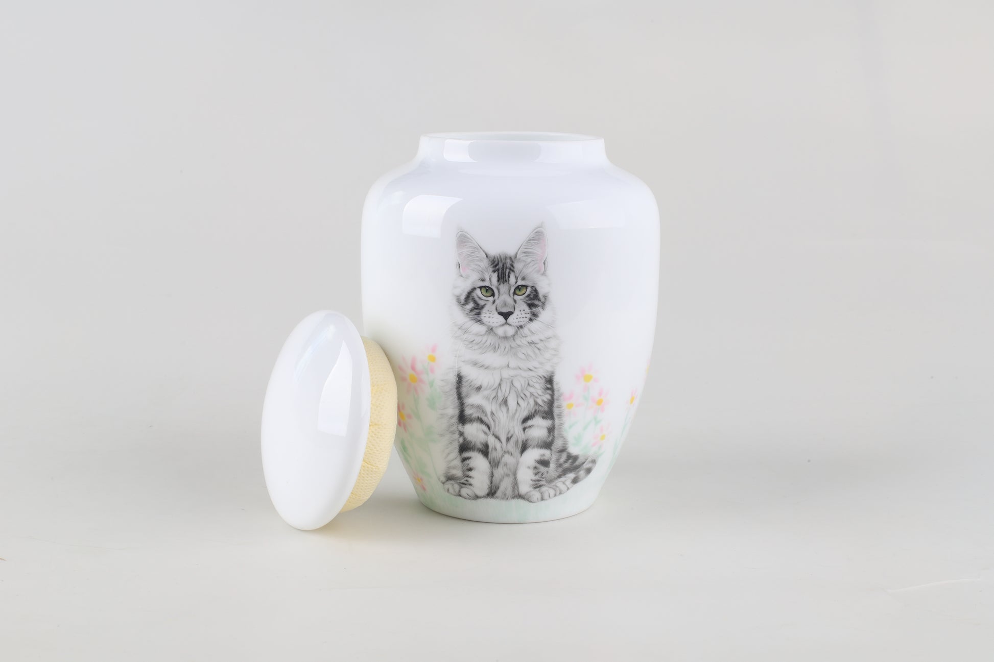 Pawlsle Trails Porcelain painted urn