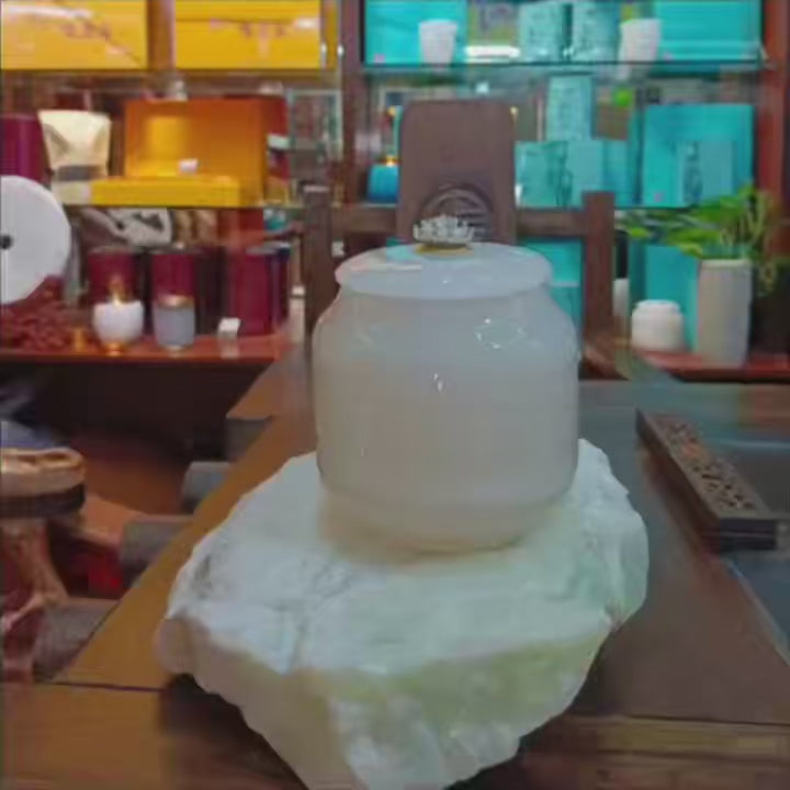 Natural jade pet urn, pet funeral supplies, moisture-proof urn, light luxury marble urn, pet sealed jar